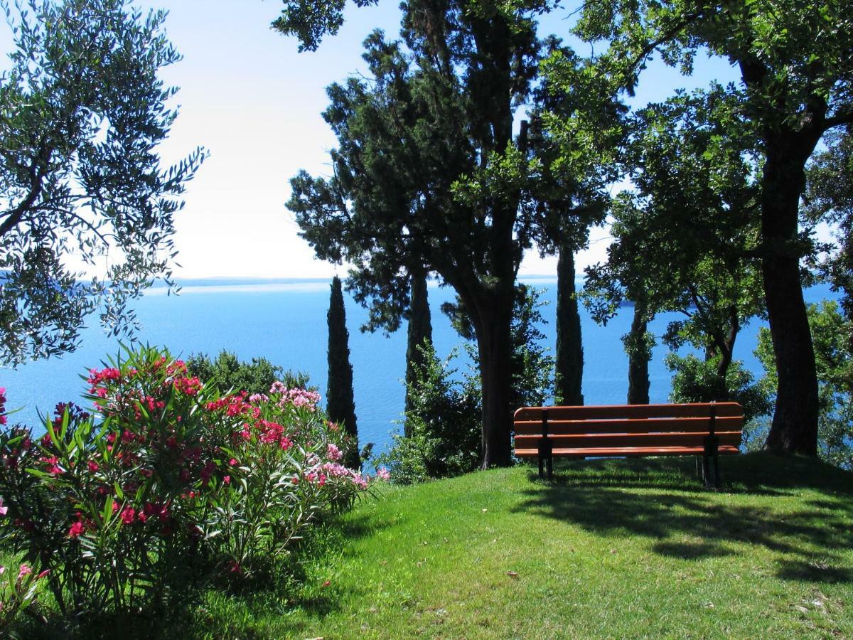 Appartamenti Borgo Gardone Riviera Dış mekan fotoğraf